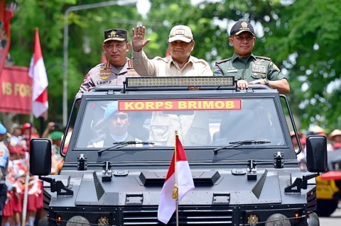 Presiden Prabowo, Panglima TNI dan Kapolri 