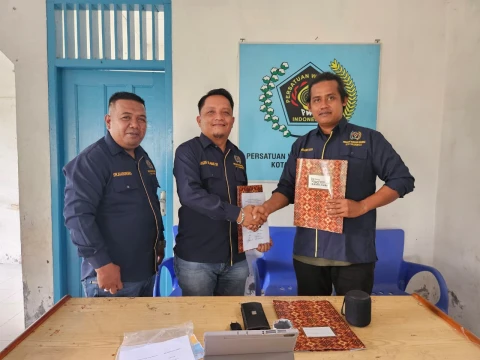 Regen Silaban Mencalonkan Diri sebagai Ketua PWI Tanjungbalai 2025&ndash;2028, Siap Jadi Parhobas