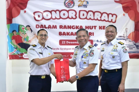 Peringati HUT ke-20, Bakamla RI Sumbangkan 107 Kantong Darah