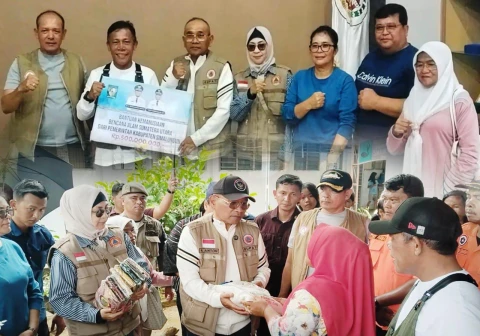 Pemkab Simalungun Sumbang 500 Juta dan Salurkan Logistik untuk Korban Bencana Tapteng
